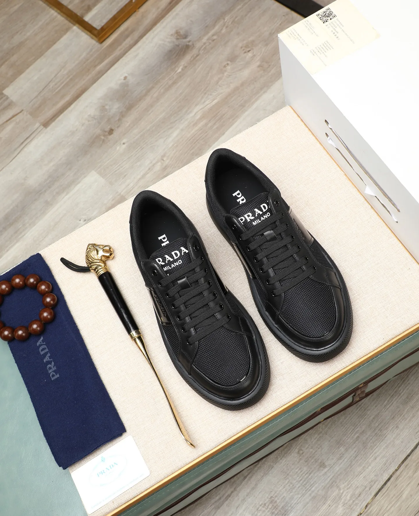 Men's shoes 💰580 [PRADA] Prada - High-end quality original order - Upper: 🔝 silk calfskin, brand canvas cloth, brand metal fasteners - Lining: mesh, foot pads; top-grade cowhide - Outsole: ultra-light TPU foam; molded outsole - Ultra-high quality control·Fine workmanship: highlighted (high-end·luxury·grade) -Size: 38-44 (45 can be customized) Wang